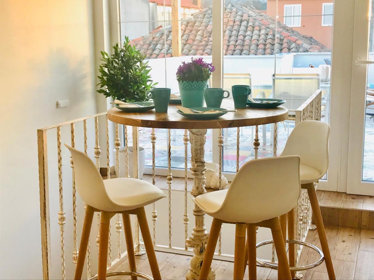 Apartman Bervida Murter Buitenkant foto