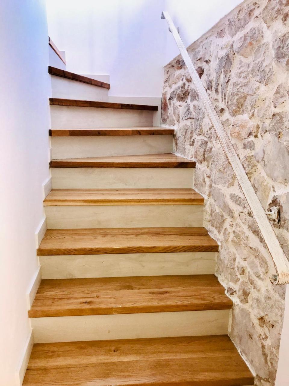 Apartman Bervida Murter Buitenkant foto